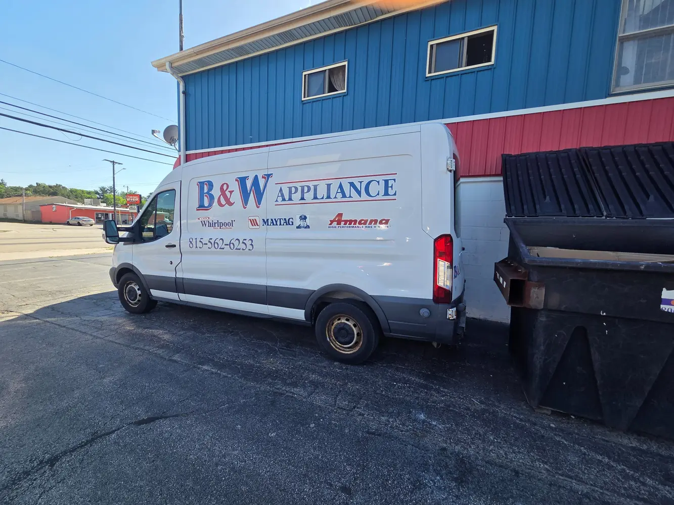 B&W Appliance service van in Rochelle Illinois